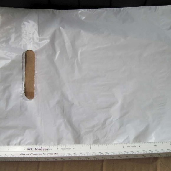 100 12 x9" White Rough Die Cut MDSE Handhole Plastic Merchandise Bag Handle Hole - Picture 5 of 5